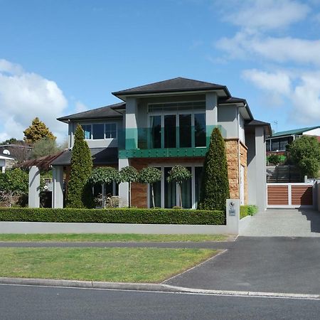 St Andrews House Hotel Hamilton Exterior photo